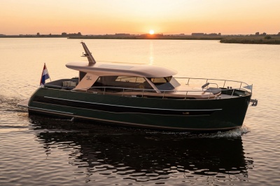 De vernieuwde Discovery 47 OC