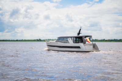 Jubilierendes Super Lauwersmeer auf der HISWA te Water 2024