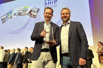 SLX54 named Powerboat of the Year 2023