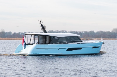 Wereldpremière Discovery 46 OC ‘Longroof’ op Motorboot Sneek 2022