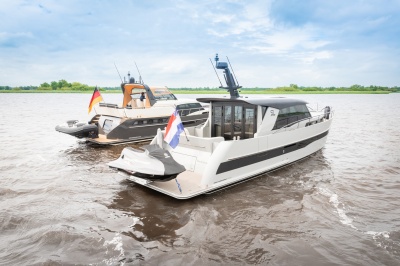 Super Lauwersmeer bootshow op de werf