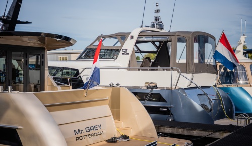 Zwei einzigartige SL-Yachten auf der Frühjahrsausstellung Motorboot Sneek